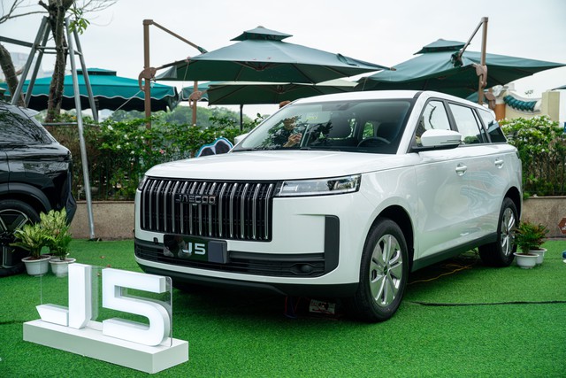 Omoda & Jaecoo Việt Nam mở chương trình nhận đặt cọc mẫu xe Jaecoo J5 - Ảnh 8.
