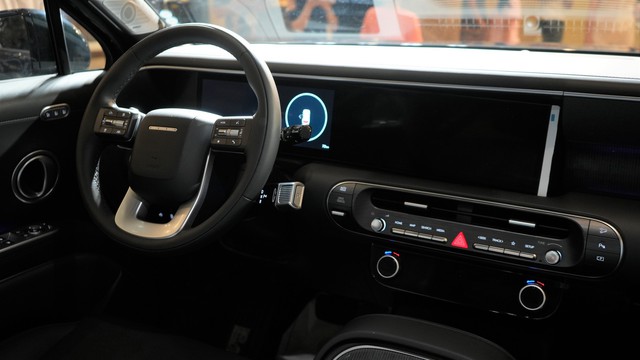 Bộ đôi SUV hybrid mới của Hyundai lần đầu xuất hiện trước công chúng Việt Nam: Đông đảo người dân đến xem, giá dự kiến từ hơn 1 tỷ đồng, lịch ra mắt đã được hé lộ - Ảnh 20.