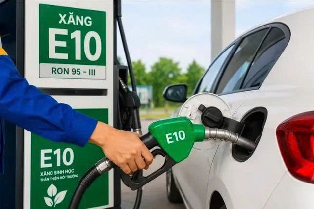 Giá xăng E10 giảm từ 16h ngày 2/7 - Ảnh 1.