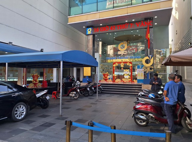 SJC đang quản lý hơn 170.000 viên đá màu, đá quý, đá bán quý ngoài bảng cân đối kế toán   - Ảnh 1.