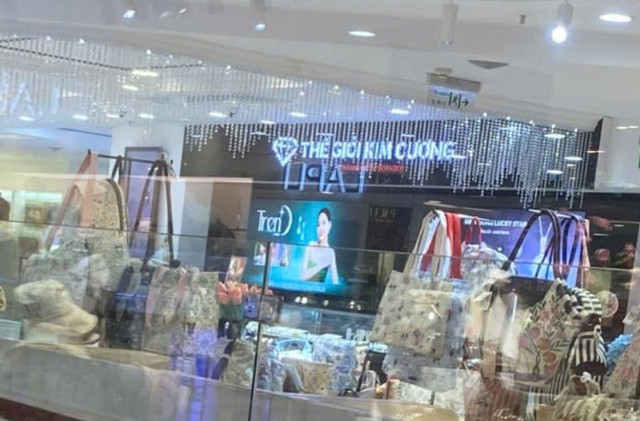 Đi tìm những tiệm kim cương còn mở cửa ở TP.HCM sau biến động lớn của thị trường - Ảnh 7.