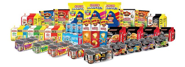 Kế nghiệp đế chế 10.000 tỷ đồng, CEO đế chế đồ ăn vặt Malaysia kể lại quyết định đau đớn nhất nhất khi điều chuyển người thân trong công ty - Ảnh 2.
