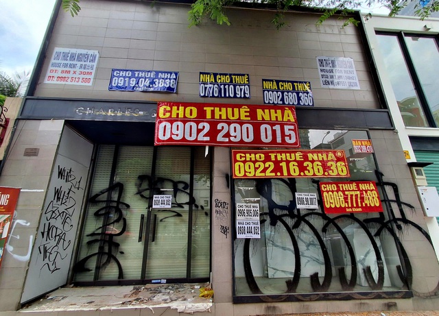 Shopee, TikTok Shop, Lazada đang "ăn trên đầu trên cổ" các chủ shop tới mức nào? - Ảnh 2.