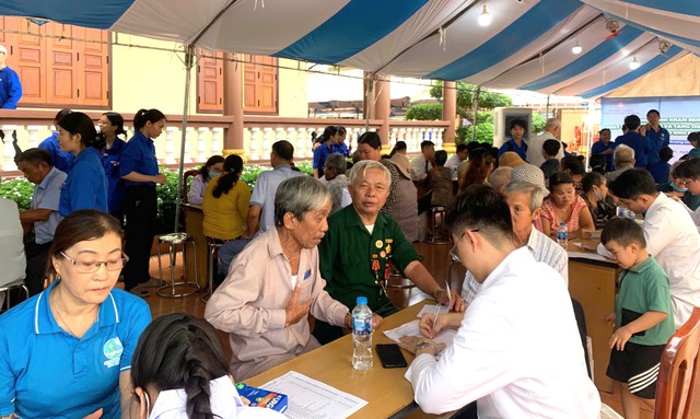 SASCO triển khai nhiều hoạt động tri ân, kỷ niệm 79 năm ngày Thương binh- Liệt sĩ - Ảnh 2.