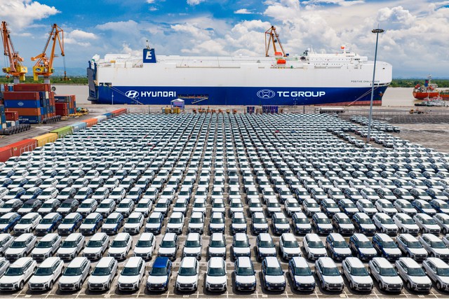 Xe Hyundai sản xuất tại Việt Nam lần đầu xuất khẩu sang Mexico và Australia - Ảnh 1.