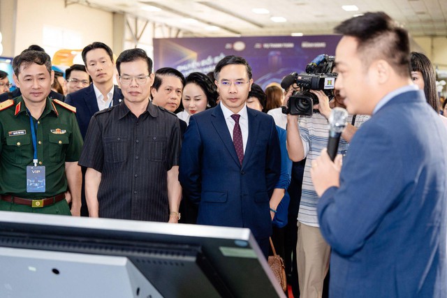BIZ MBBank ứng dụng AI và dữ liệu, rút ngắn hành trình vốn cho doanh nghiệp - Ảnh 1.