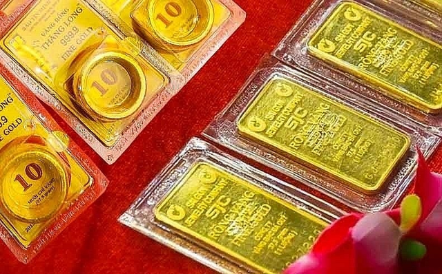 Giá vàng miếng, vàng nhẫn trơn sáng 21/8 tại SJC, PNJ, DOJI, Bảo Tín Minh Châu - Ảnh 1.