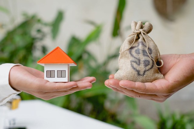 Tín dụng bất động sản: Đừng khóa chung một chiếc chìa khóa- Ảnh 2.