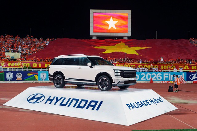 Palisade Hybrid xuất hiện trong khoảnh khắc trao cúp tại chung kết ASEAN Hyundai Cup 2026 - Ảnh 1.