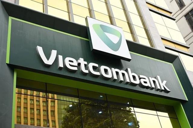 Vietcombank bổ nhiệm 3 Phó Tổng giám đốc - Ảnh 1.