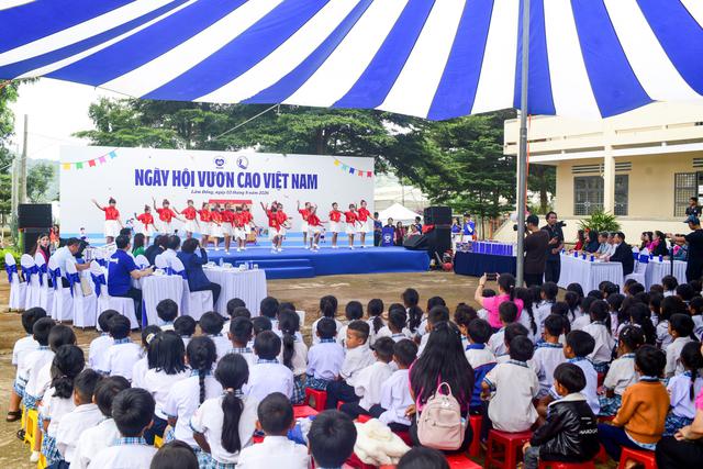 Từ dinh dưỡng đến khát vọng: Hành trình 50 năm đồng hành cùng trẻ em Việt - Ảnh 1.