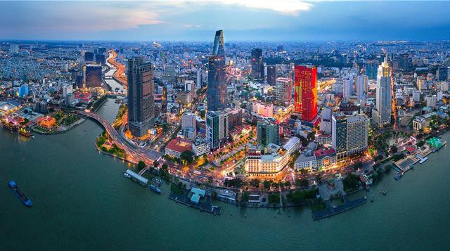 HSBC: Từ ‘đất lành chim đậu’ đến mục tiêu giữ những đàn chim ở lại làm tổ   - Ảnh 1.