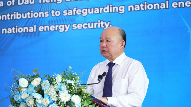 Khởi công Nhà máy Điện mặt trời Dầu Tiếng 5, bổ sung hơn 808 triệu KwH điện sạch mỗi năm - Ảnh 1.