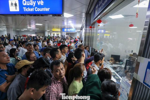 Giải nén đô thị không phải là giãn dân: TOD, metro và bốn nhóm ngành sẽ hưởng lợi - Ảnh 4.