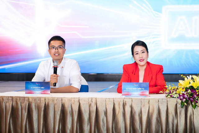 Tiến sĩ AI 9x rời OpenAI, quyết định đầu quân cho Techcombank, trở thành người trẻ nhất trong ban lãnh đạo - Ảnh 3.