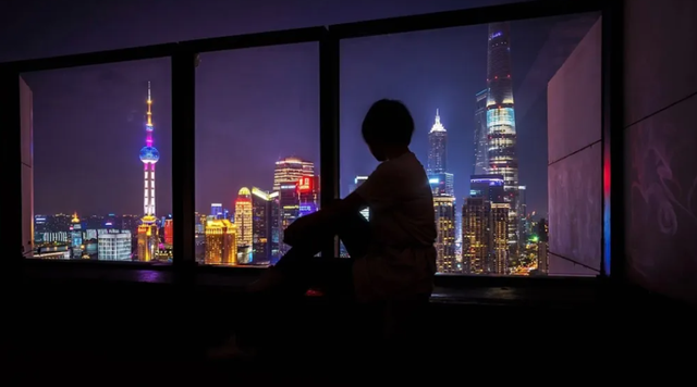Châu Á xuất hiện “nền kinh tế cô đơn” - Ảnh 1.