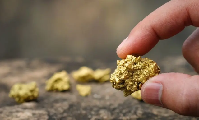 Phát hiện mỏ chứa hơn 1.000 tấn vàng dưới lòng đất ngay tại láng giềng Việt Nam, giá trị hơn 80 tỷ USD - Ảnh 1.