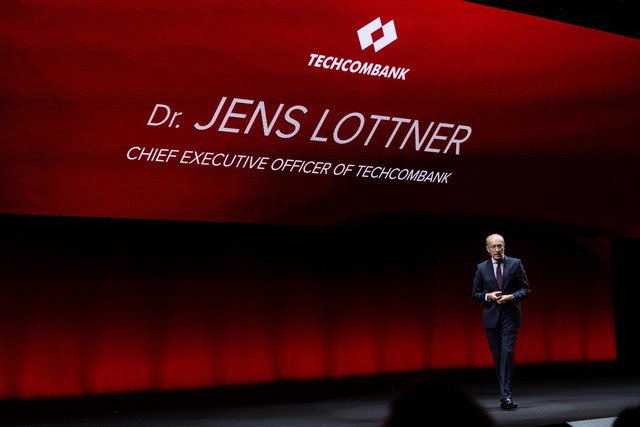 Tổng Giám đốc Techcombank Jens Lottner: Việt Nam đang hội tụ đủ các điều kiện cho giai đoạn phát triển bứt phá - Ảnh 1.