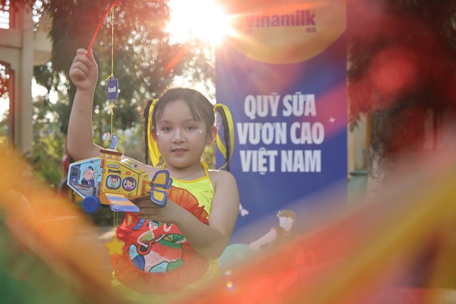 Trung thu và hành trình trao thêm cơ hội phát triển cho trẻ em khắp mọi miền - Ảnh 4.