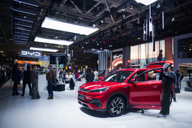 Không phải xe hybrid, doanh số dòng xe này bất ngờ tăng hơn 50% trong tháng 8 vì một nguyên nhân - Ảnh 1.
