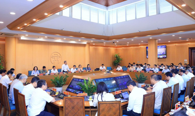 Hà Nội: Tổng thu ngân sách nhà nước trên địa bàn đạt gần 530 tỷ đồng trong 8 tháng đầu năm - Ảnh 1.