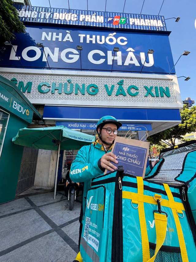 GREEN SM sẽ giao hàng cho hơn 1.500 điểm bán của Nhà thuốc Long Châu - Ảnh 1.