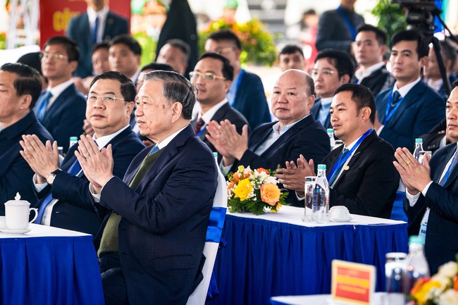 Tổng Bí thư dự lễ khởi công Khu đô thị đa mục tiêu Bắc Thăng Long Urban City 700ha, dự án hạt nhân trong tổ chức không gian phát triển phía Bắc Thủ đô- Ảnh 1.