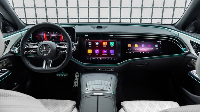 Mercedes-Benz E-Class mới sắp cập bến thị trường Việt - Ảnh 3.