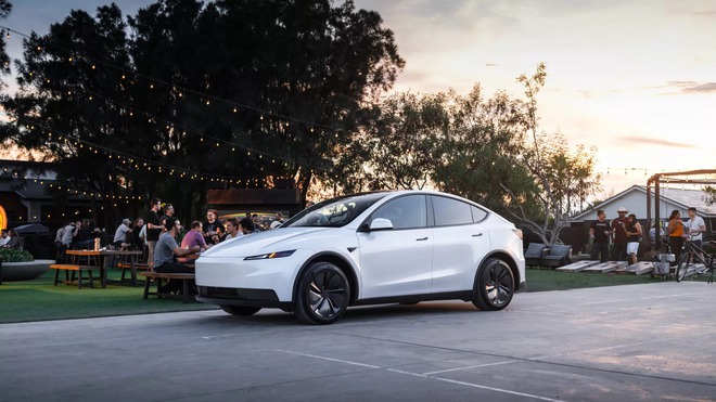 Tesla ra mắt phiên bản giá rẻ cho Model 3 và Model Y: Giá thấp nhất tương đương 975 triệu, quyết đấu xe điện Trung Quốc - Ảnh 3.