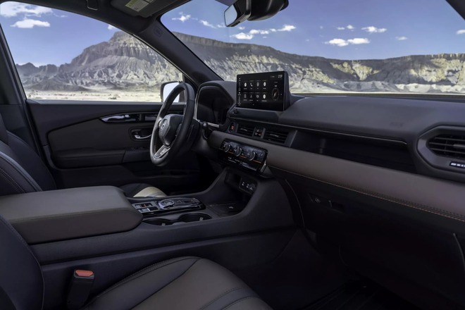 Honda Pilot – 'đàn anh' của CR-V có bản nâng cấp: Cứng cáp, cảm giác lái tốt hơn nhưng thiếu 1 điểm ăn khách - Ảnh 7.