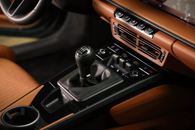 Kiếm tiền siêu dễ nếu biết cách: Một người mua một chiếc xe, chạy hơn 1.200 km rồi bán lại thu lời hơn 11 tỷ đồng - Ảnh 8.