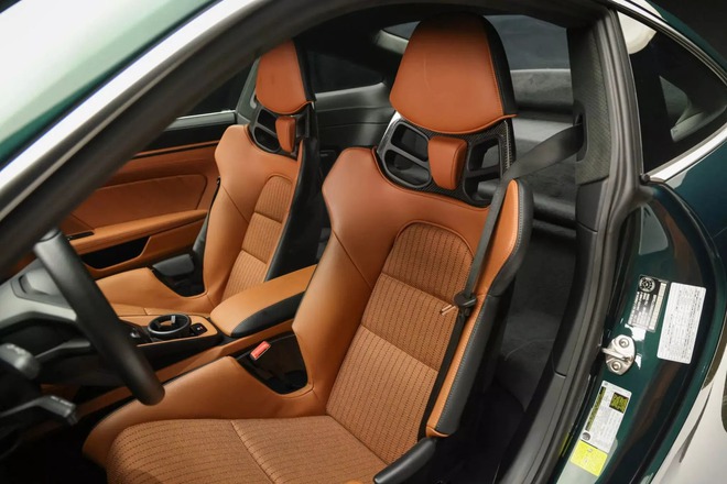 Kiếm tiền siêu dễ nếu biết cách: Một người mua một chiếc xe, chạy hơn 1.200 km rồi bán lại thu lời hơn 11 tỷ đồng - Ảnh 9.