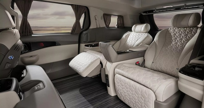 Không phải một chiếc sedan hay SUV - đây mới là mẫu xe xa xỉ nhất của Kia  - Ảnh 8.