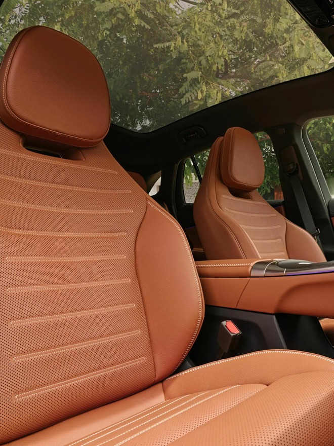 SUV bán chạy nhất của Mercedes tại Việt Nam có bản chạy điện: Thiết kế lột xác, tầm hoạt động hơn 700 km - Ảnh 10.