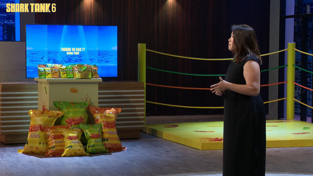 Startup làm snack từ dế muốn đưa sản phẩm vào chuỗi rạp Beta nhưng bị Shark Minh từ chối, Shark Erik vẫn quyết định "đầu tư vào người sáng lập" - Ảnh 1. Startup làm snack từ dế muốn đưa sản phẩm vào chuỗi rạp Beta nhưng bị Shark Minh từ chối, Shark Erik vẫn quyết định "đầu tư vào người sáng lập" - Ảnh 1.