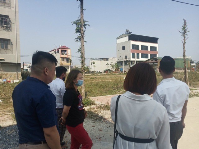 Nhà đầu tư bất động sản ráo riết “săn” đất dịp cuối năm (xuất bản)

 - Ảnh 1.