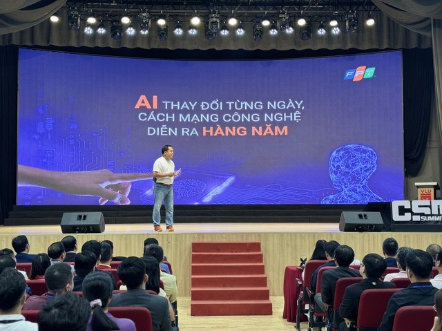 Thế hệ "vô dụng mới" phản biện ông Hoàng Nam Tiến: AI hay robot có thay được hàng chục ngàn cô gái xinh đẹp ngồi quầy bán bảo hiểm, mời gửi tiền, giữ chân khách không? - Ảnh 1. Thế hệ "vô dụng mới" phản biện ông Hoàng Nam Tiến: AI hay robot có thay được hàng chục ngàn cô gái xinh đẹp ngồi quầy bán bảo hiểm, mời gửi tiền, giữ chân khách không? - Ảnh 1.