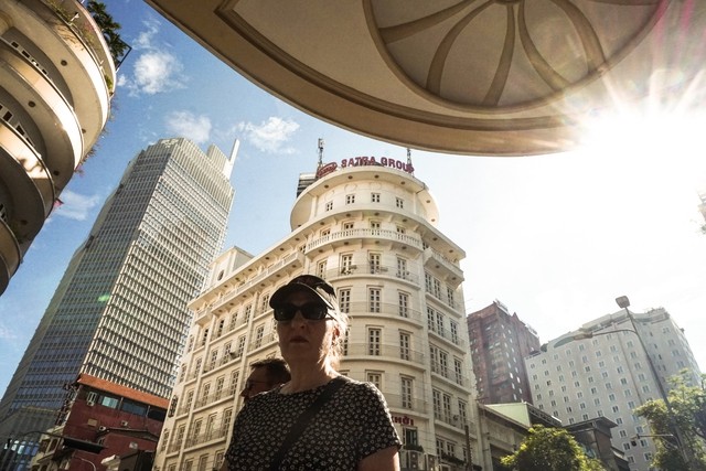 2 tuyến phố Việt có giá thuê đắt đỏ bậc nhất thế giới: Tràn ngập thời trang cao cấp, khách sạn 5 sao và … kem - Ảnh 6.