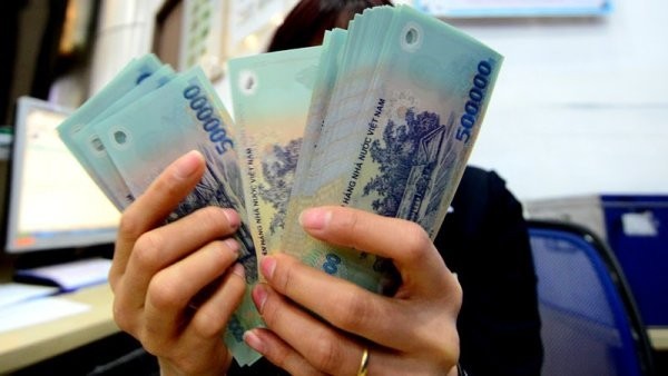 Cập nhật chiều 24/1: Đã có 16 ngân hàng công bố lợi nhuận, xuất hiện nhà băng tăng trưởng hơn 90 lần trong quý 4/2023 - Ảnh 1.