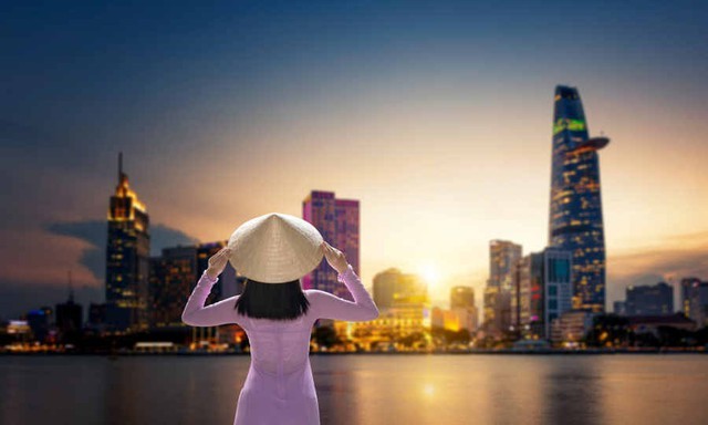 CNBC: Người Việt Nam sẽ giàu nhanh nhất thế giới - Ảnh 2.