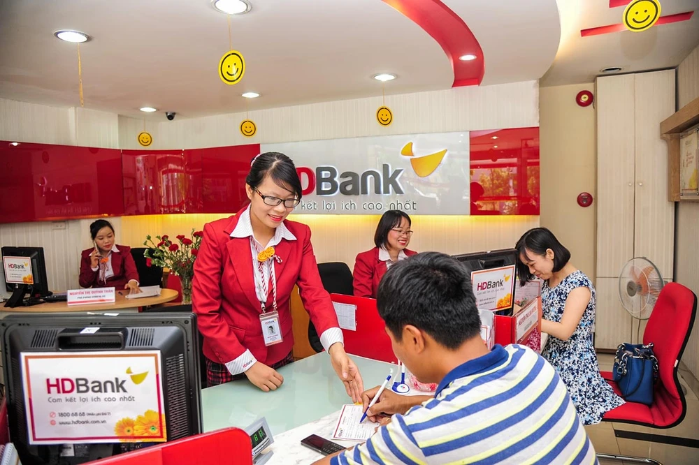 HDBank công bố lãi suất tháng 2/2024: Mức cao nhất dành cho khách hàng đặc biệt là bao nhiêu?- Ảnh 1.