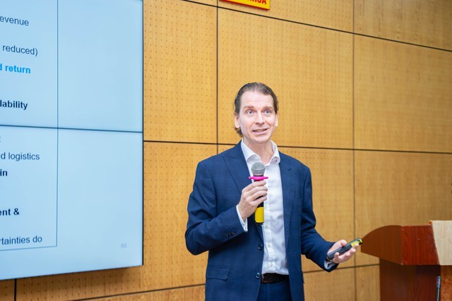 Một dự án điện gió hơn 10 tỷ USD của “đại gia” Đan Mạch sẽ tạo hơn 45.000 việc làm cho lao động Việt Nam- Ảnh 1. Một dự án điện gió hơn 10 tỷ USD của “đại gia” Đan Mạch sẽ tạo hơn 45.000 việc làm cho lao động Việt Nam- Ảnh 1.