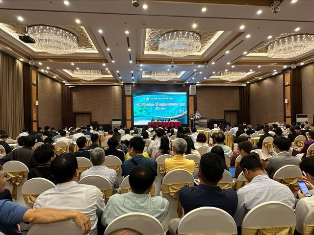 Chủ tịch Hóa chất Đức Giang: Lợi nhuận quý 1/2024 đạt khoảng 700 tỷ, thà gửi 10.000 tỷ vào ngân hàng để chờ những 'cú đấm thép' tiềm năng còn hơn đầu tư trái phiếu, khu công nghiệp- Ảnh 1.