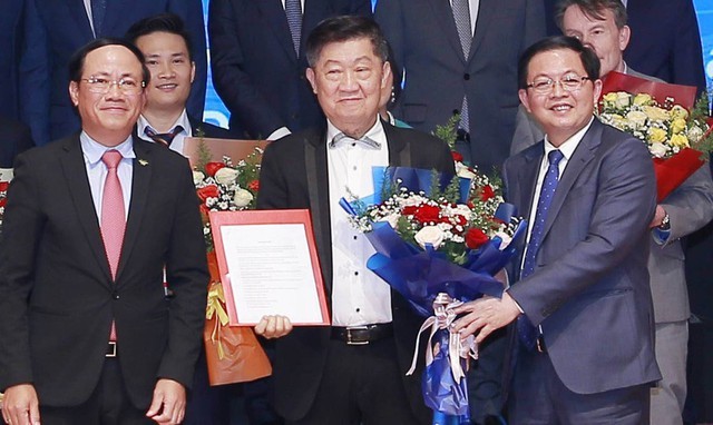 Một tỉnh miền Trung được tỷ phú Thái Lan đầu tư tới 10 dự án lớn về logistics, phần mềm, sạc nhanh…- Ảnh 1.