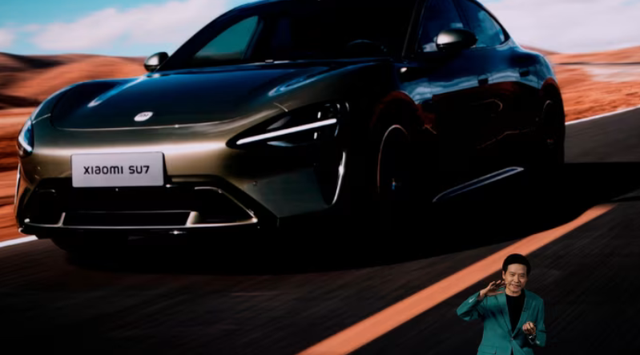 Tiền bối hơn 2 tuổi khiến Elon Musk run sợ: Ra mắt 'xe điện trong mơ' giúp tài xế điều khiển được điều hòa, nồi cơm điện từ trên xe, 1 lần sạc đi được tới 830 km - Ảnh 1. Tiền bối hơn 2 tuổi khiến Elon Musk run sợ: Ra mắt 'xe điện trong mơ' giúp tài xế điều khiển được điều hòa, nồi cơm điện từ trên xe, 1 lần sạc đi được tới 830 km - Ảnh 1.