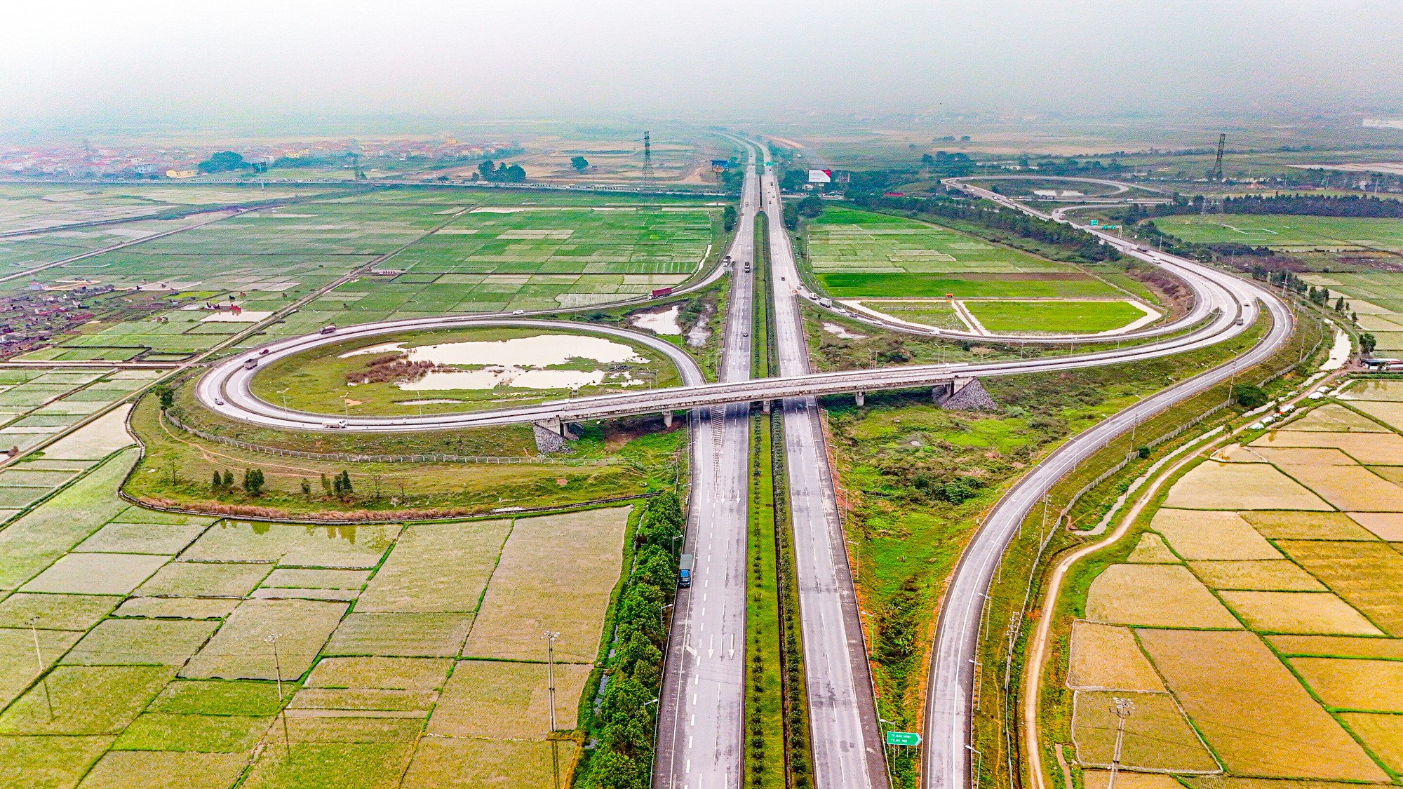 Cao tốc từng dài nhất Việt Nam, tổng mức đầu tư 10.000 tỷ nhưng không thu phí- Ảnh 5. Cao tốc từng dài nhất Việt Nam, tổng mức đầu tư 10.000 tỷ nhưng không thu phí- Ảnh 5.