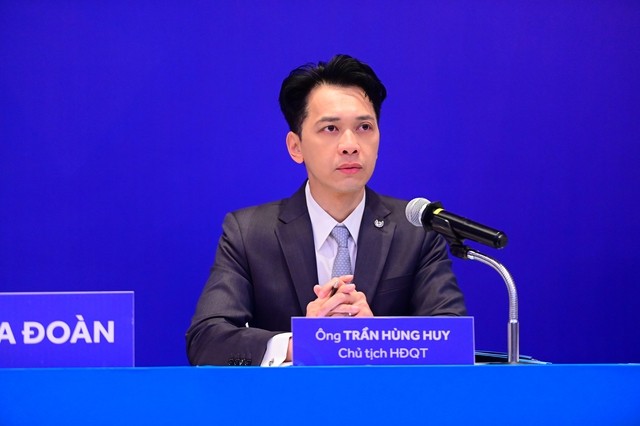 ĐHCĐ Ngân hàng ACB: Chốt mục tiêu lợi nhuận 22.000 tỷ đồng trong năm 2024, chia cổ tức tỷ lệ 25%- Ảnh 3. ĐHCĐ Ngân hàng ACB: Chốt mục tiêu lợi nhuận 22.000 tỷ đồng trong năm 2024, chia cổ tức tỷ lệ 25%- Ảnh 3.