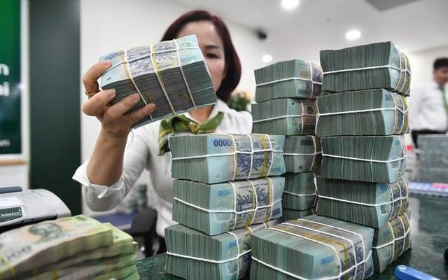 Sắp có thêm nhiều ngân hàng vượt mốc 70.000 tỷ đồng vốn điều lệ- Ảnh 1. Sắp có thêm nhiều ngân hàng vượt mốc 70.000 tỷ đồng vốn điều lệ- Ảnh 1.