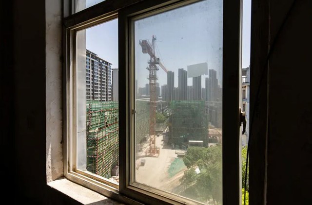 Chính sách giảm giá nhà ‘vắt kiệt’ người Trung Quốc: Nhiều căn hộ bất ngờ bị chuyển đổi thành nhà ở công, khách vừa mua đã ‘hớ’ hơn 1 tỷ đồng- Ảnh 1. Chính sách giảm giá nhà ‘vắt kiệt’ người Trung Quốc: Nhiều căn hộ bất ngờ bị chuyển đổi thành nhà ở công, khách vừa mua đã ‘hớ’ hơn 1 tỷ đồng- Ảnh 1.