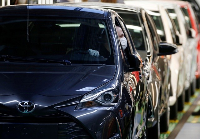 Thế khó của Toyota khi làm xe điện: Gánh nặng 5,5 triệu việc làm khi chẳng biết làm gì với chuỗi cung ứng ô tô xăng, vốn đóng góp đến 2,9% GDP- Ảnh 3. Thế khó của Toyota khi làm xe điện: Gánh nặng 5,5 triệu việc làm khi chẳng biết làm gì với chuỗi cung ứng ô tô xăng, vốn đóng góp đến 2,9% GDP- Ảnh 3.